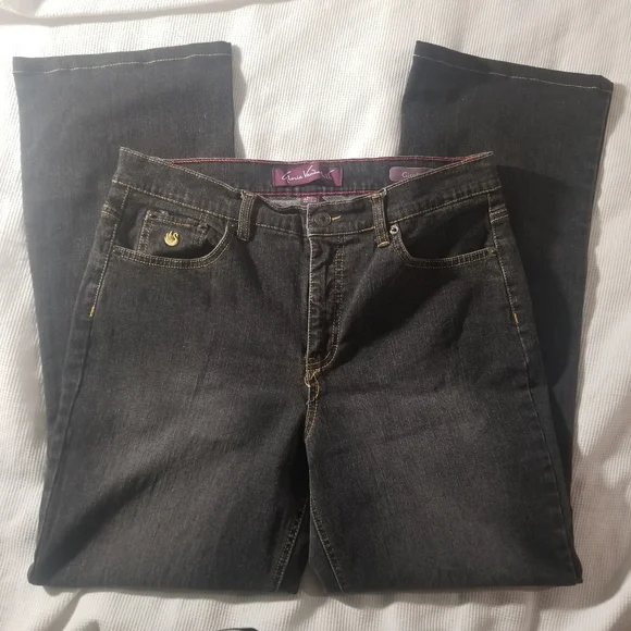 Gloria Vanderbilt Giselle Jeans - Picture 2 of 5